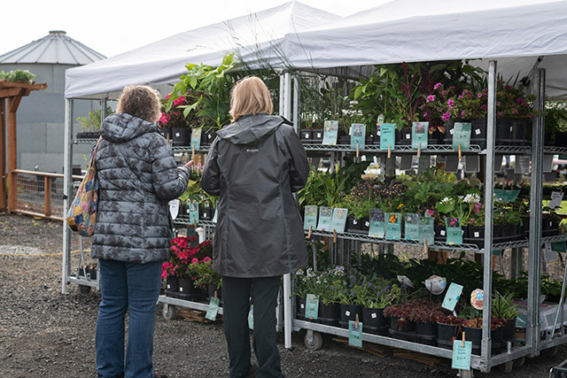 GardenPalooza event in Oregon at Bauman's